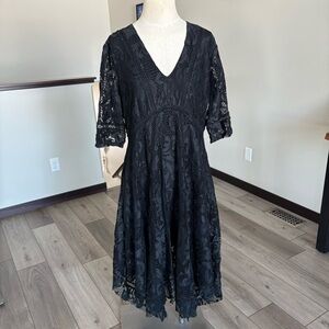 Elegant Black Lace Dress